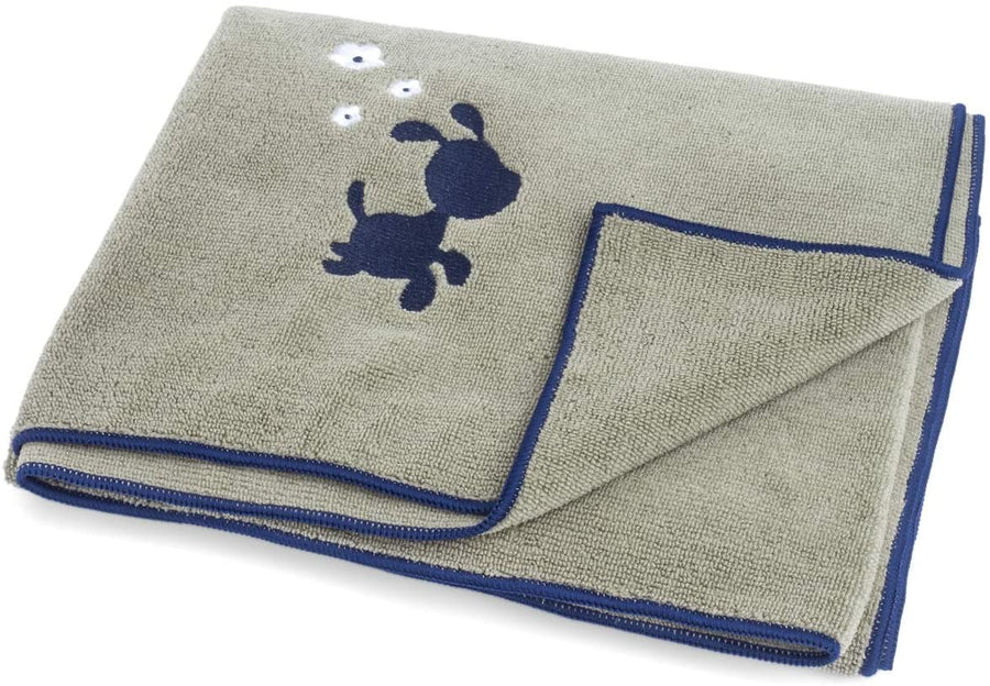 Petface Outdoor Paws Luxury Microfibre Dog Towel Highly Absorbent Cleaning Blanket (100cm x 150cm)